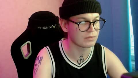 Steve online show from November 14, 5:50 am