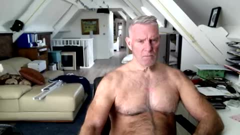 stevetwo online show from April 20, 11:24 am