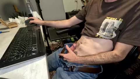 Snapshot of stevie_grey chatting on September 19, 7:32 am stevie_grey online show from September 19, 7:32 am