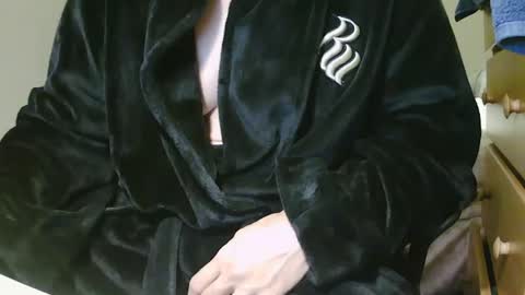 Snapshot of stevo69697 chatting on October 14, 4:02 am Chillguy online show from October 14, 4:02 am