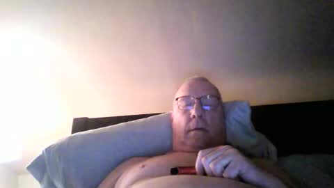 bobby online show from December 26, 10:26 am