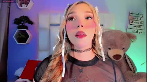 Snapshot of steyseequeen chatting on October 25, 5:15 am Steisee Reyes online show from October 25, 5:15 am