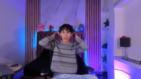 Sthepano  online show from January 13, 7:19 pm