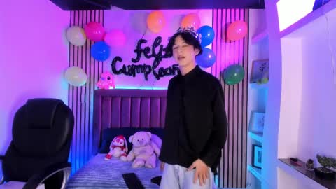 Sthepano  online show from April 10, 4:06 am