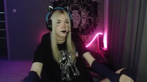 Steve online show from January 10, 6:20 pm