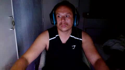 Axel online show from July 4, 11:44 pm