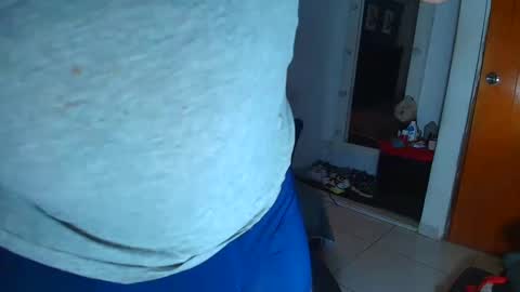 Snapshot of stily_santos_ chatting on September 25, 4:05 am stily online show from September 25, 4:05 am
