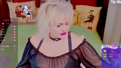 StiphlerMomy online show from January 17, 3:50 pm