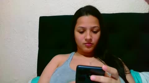 Snapshot of stitch30w chatting on January 9, 3:47 am stitch30w online show from January 9, 3:47 am