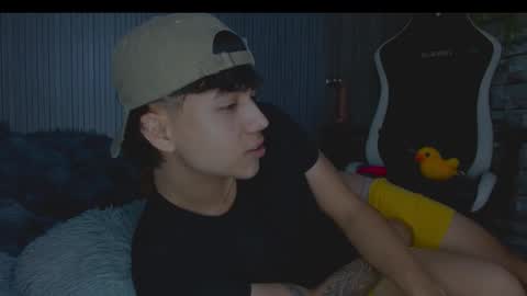 stiven leal online show from January 10, 12:23 am