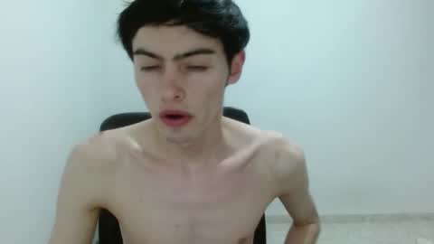 stiv_grant online show from March 9, 12:03 am