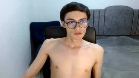 stiv_grant online show from July 2, 12:10 am