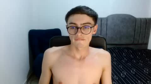 stiv_grant online show from July 19, 12:14 am