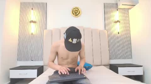 stiven_cooper2 online show from June 13, 12:14 pm