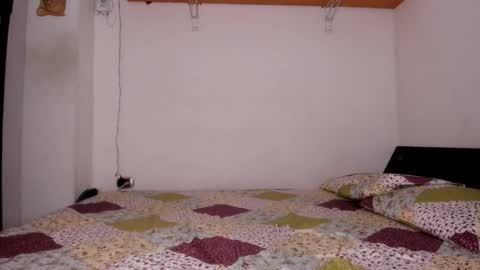 Snapshot of stiven_mystic chatting on October 18, 10:05 am Stiven Mystic online show from October 18, 10:05 am