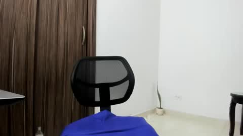Snapshot of stiven_trainer chatting on May 1, 3:44 am stiven_trainer online show from May 1, 3:44 am