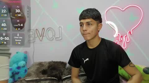 Bryan  Stiven online show from February 26, 11:04 pm