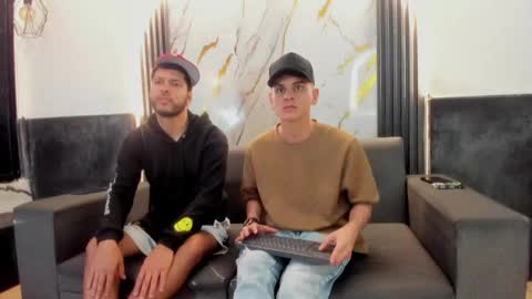 Snapshot of stivendreams chatting on February 5, 5:01 am friends online show from February 5, 5:01 am