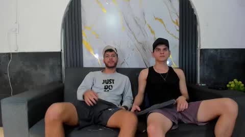 Snapshot of stivendreams chatting on February 28, 4:35 am friends online show from February 28, 4:35 am