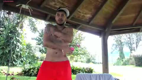 StivennCardona online show from April 15, 7:58 pm