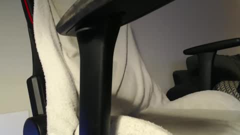 stivglatpik online show from September 15, 7:03 pm