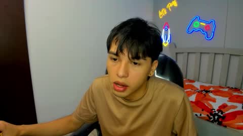 Stiwen online show from October 15, 3:12 pm