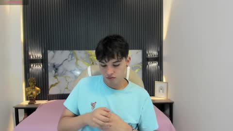 Stiwen online show from November 16, 4:34 pm