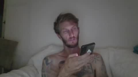 Snapshot of stix35 chatting on January 7, 5:48 pm stix35 online show from January 7, 5:48 pm