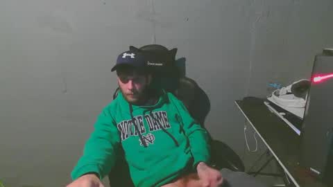 stonedpanda77 online show from January 12, 5:03 am