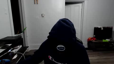 stonedpanda77 online show from November 5, 2:22 am