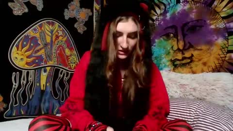 stonedtranny69 online show from September 17, 3:08 am