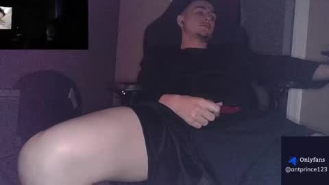 stoner394 online show from January 10, 12:23 am