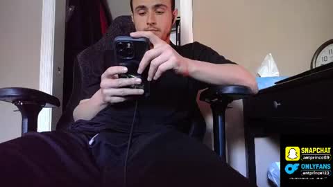 Snapshot of stoner394 chatting on July 26, 9:00 pm stoner394 online show from July 26, 9:00 pm