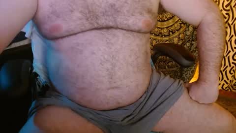 Snapshot of stonerbear42 chatting on February 15, 11:36 pm Stonerbear42 online show from February 15, 11:36 pm