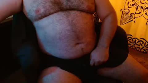Snapshot of stonerbear42 chatting on September 25, 10:19 am Stonerbear42 online show from September 25, 10:19 am