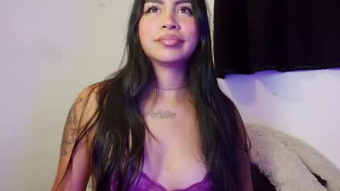 Snapshot of storm_doll chatting on July 27, 2:40 am storm doll online show from July 27, 2:40 am
