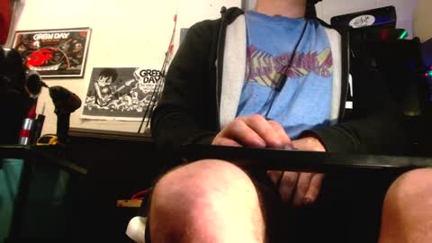 Str8 online show from January 2, 12:46 pm