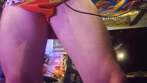 Snapshot of str8foryouguy chatting on February 9, 2:15 am Str8 online show from February 9, 2:15 am