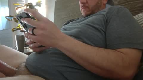 Masked man online show from February 26, 4:56 pm