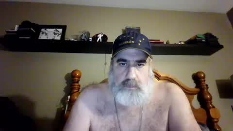Snapshot of straightbear4you chatting on September 21, 10:28 am Straightbear4you online show from September 21, 10:28 am