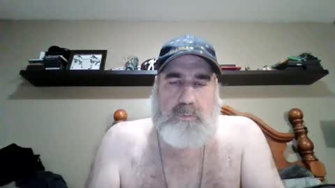 Snapshot of straightbear4you chatting on September 22, 8:05 am Straightbear4you online show from September 22, 8:05 am