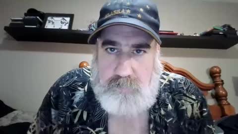 Snapshot of straightbear4you chatting on September 25, 10:13 pm Straightbear4you online show from September 25, 10:13 pm