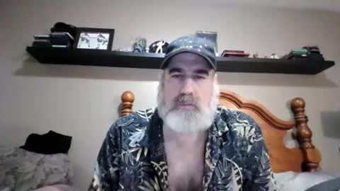 Snapshot of straightbear4you chatting on September 28, 9:31 pm Straightbear4you online show from September 28, 9:31 pm
