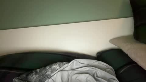 Snapshot of straightfirelotus1000000 chatting on February 20, 12:49 pm straightfirelotus1000000 online show from February 20, 12:49 pm