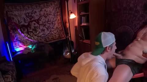 Cowboy Zuhly online show from December 4, 4:00 am