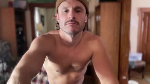 Cowboy Zuhly online show from December 16, 8:58 pm