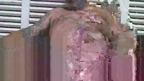 Snapshot of straightstroker81 chatting on January 21, 4:32 am straightstroker81 online show from January 21, 4:32 am