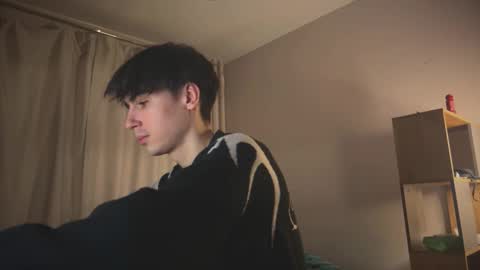 Ray online show from February 19, 9:44 pm