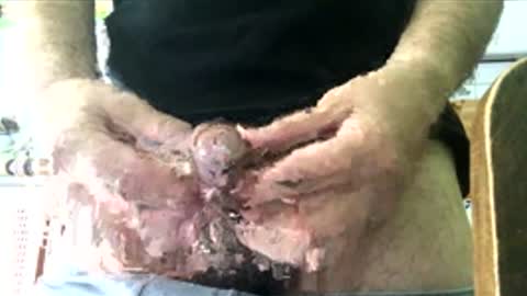 strandedstarfish online show from April 25, 8:50 am