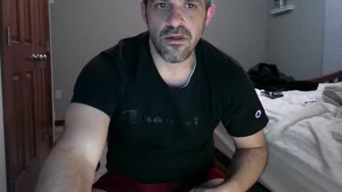 Snapshot of strangeratnight87 chatting on March 31, 5:19 am strangeratnight87 online show from March 31, 5:19 am